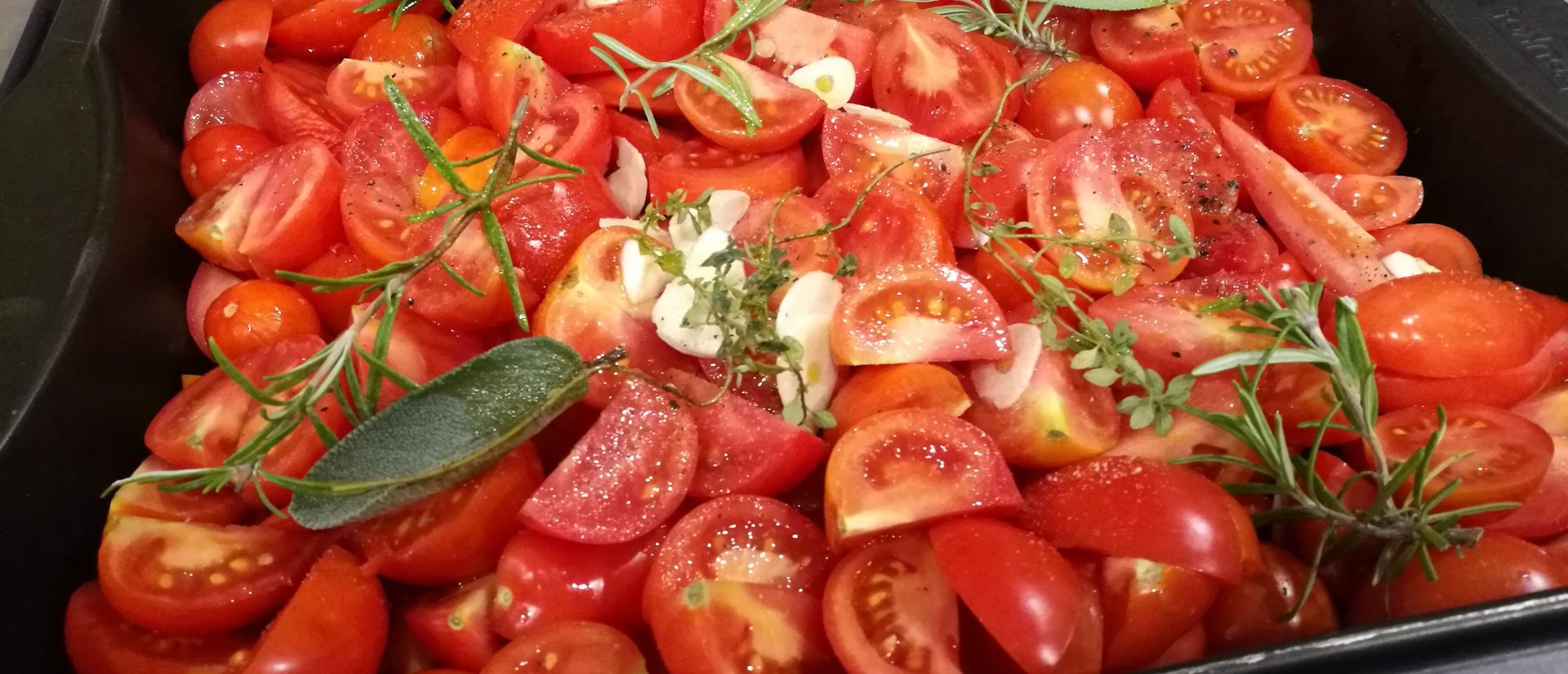 Eingekochte Tomatensoße aus dem Backofen | Ölmanufaktur Rilli