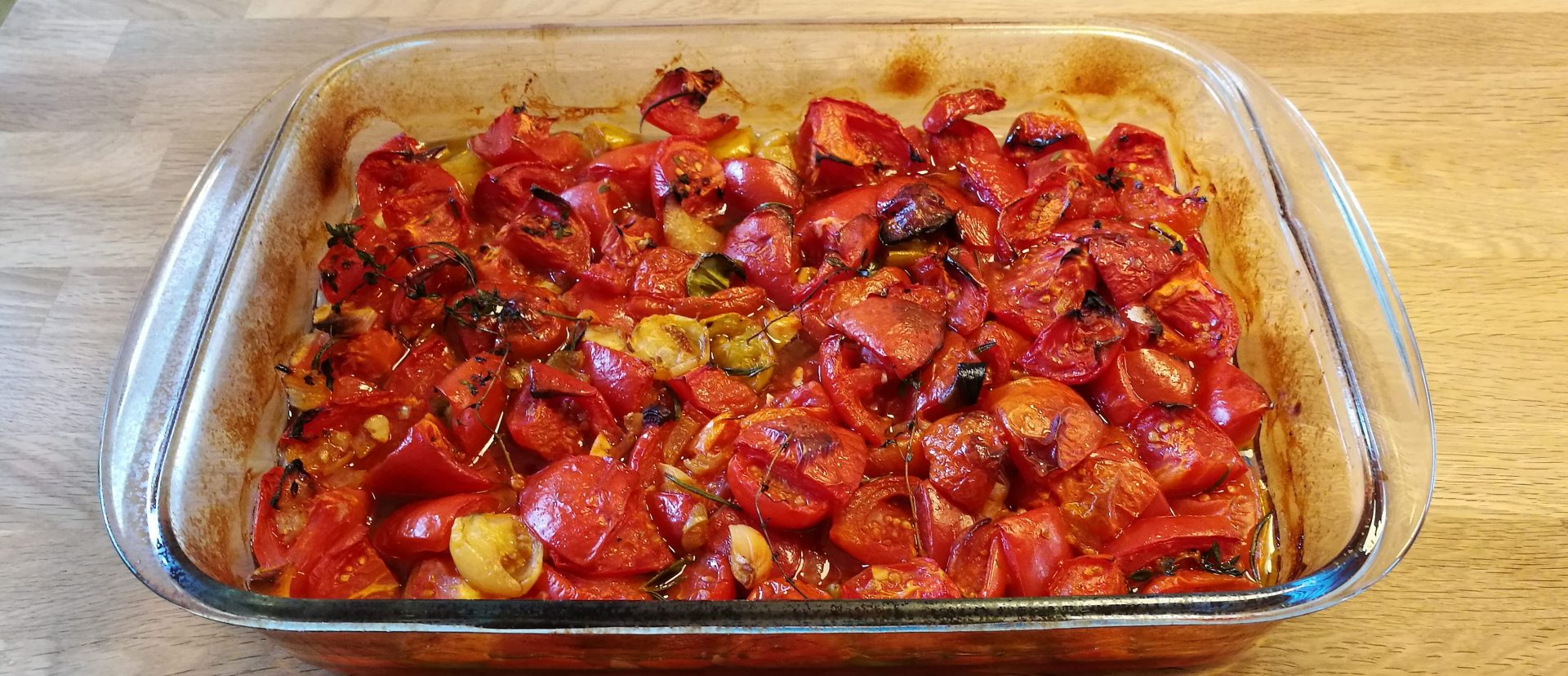 Eingekochte Tomatensoße aus dem Backofen | Ölmanufaktur Rilli